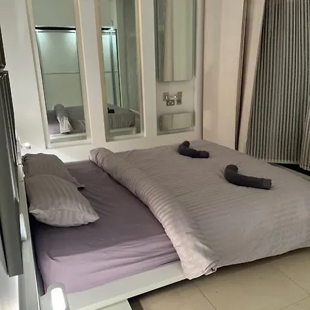 Apartment Luxury 2 Bedroom Centre Penthouse Leeds (West Yorkshire)